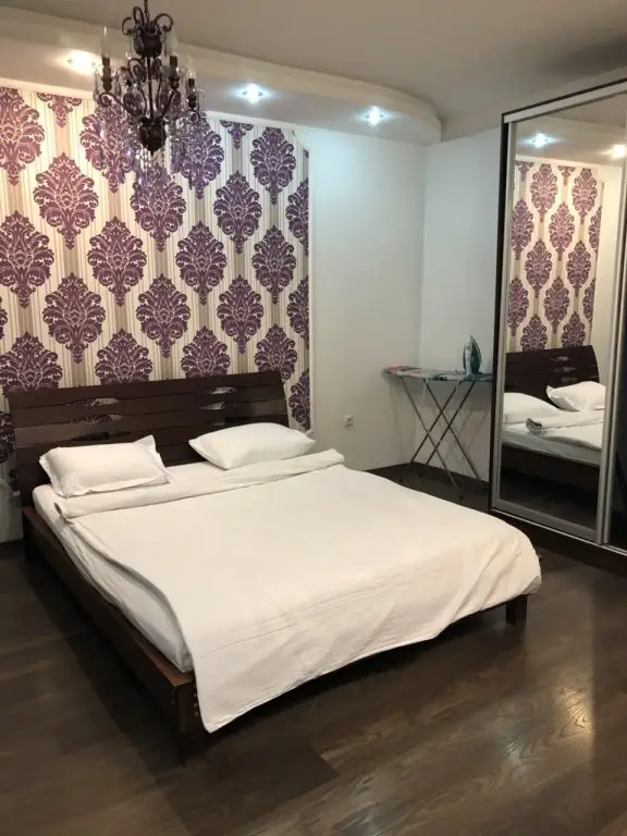 Симферополь: Sevastopolskaya 22/2 Apartments
