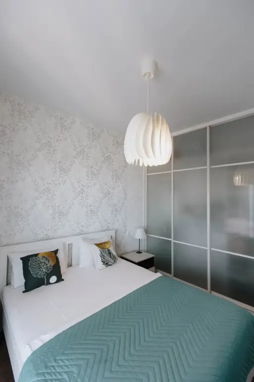 Иркутск: Квартира двухкомнатные Be Home на 25 октября