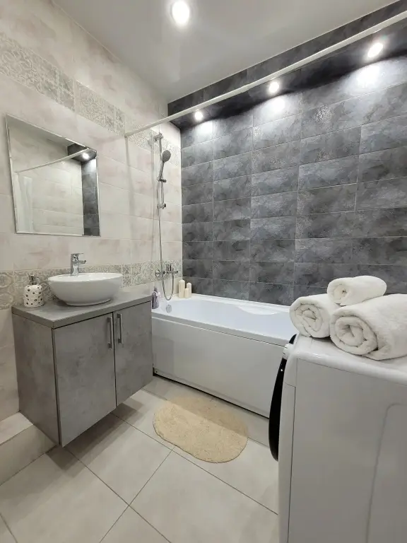 Иркутск: Квартира Be Home на Мадьяр