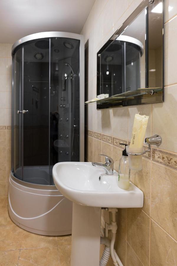 Барнаул: Fedorov ApartHotel Barnaul