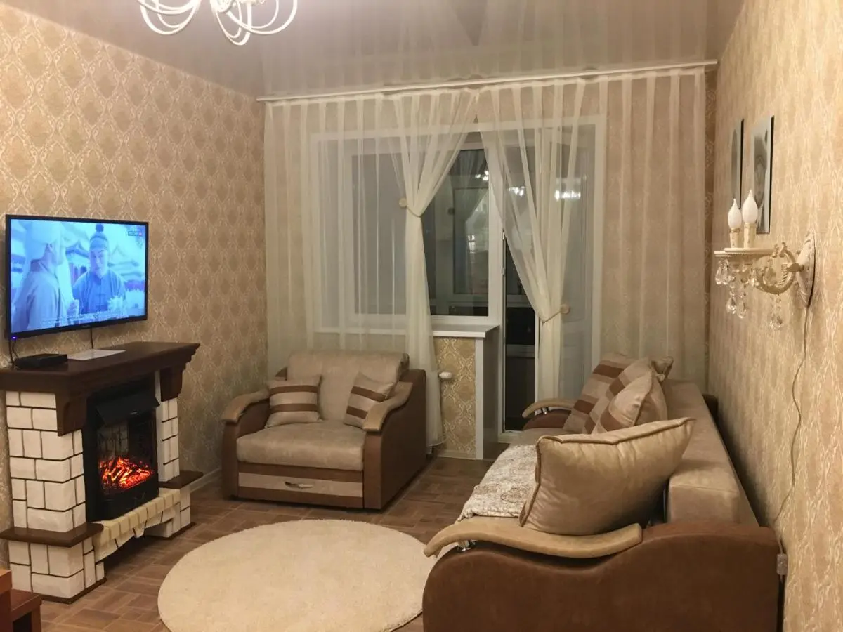 Барнаул: Студия люкс в центре Internatsionalnaya 101