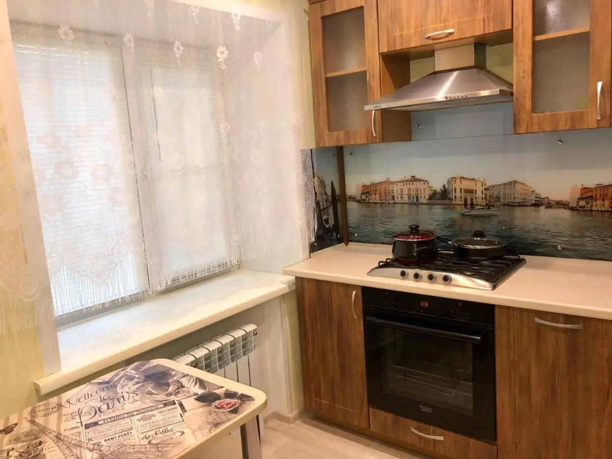 Барнаул: Социалистический проспект 118