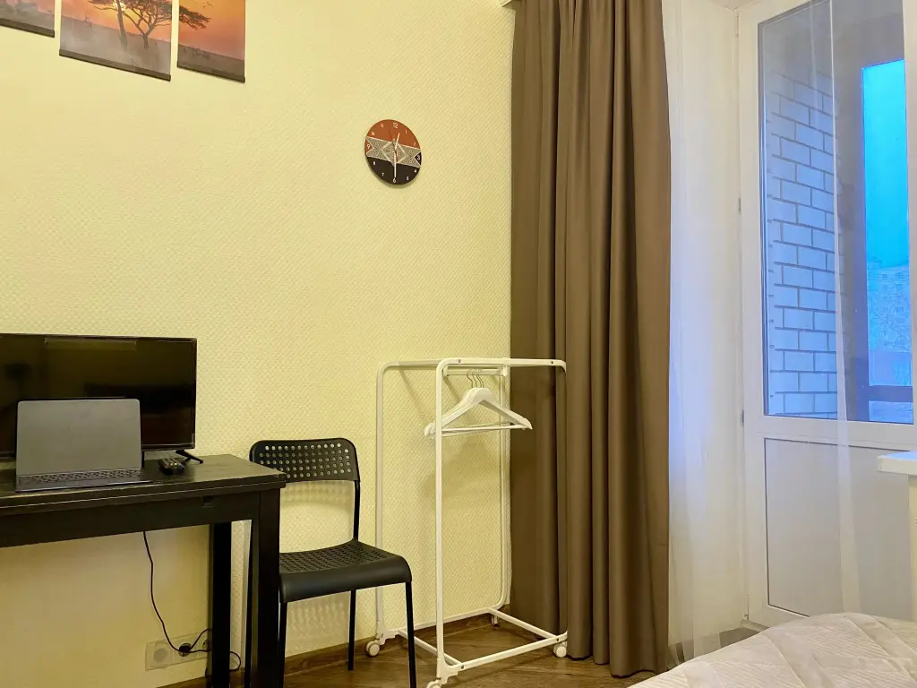Дмитров: Апартаменты Африка на Школьной