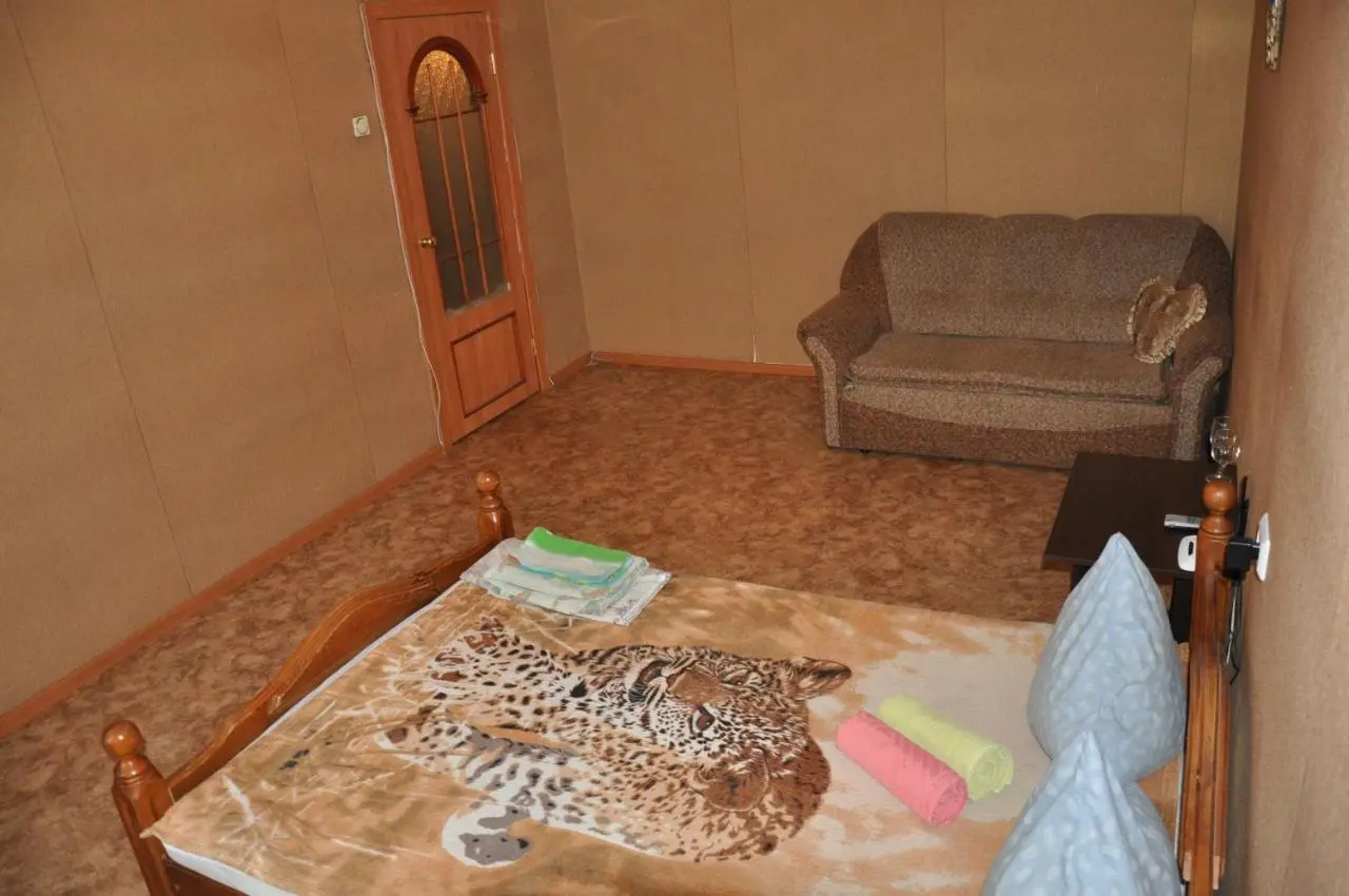 Бийск: Apartment on Mukhacheva 254