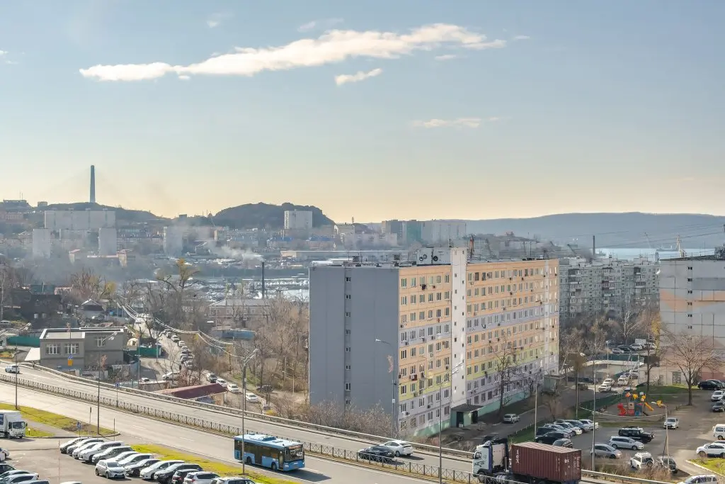 Владивосток: TopHouse на Брянской 18 студия