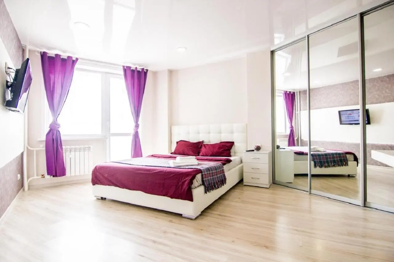 Барнаул: Apartment Romantic Никитина 107