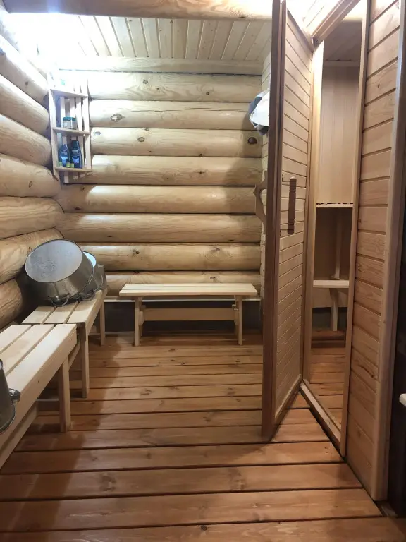 Угаринка: Tikhy Bereg Gust House