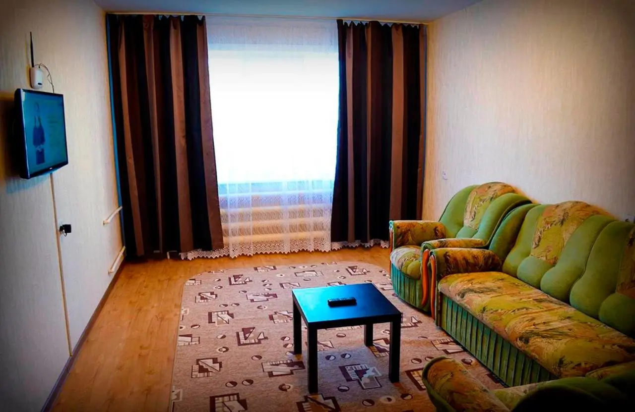 Бийск: Apartment "Dobrye sutki" on Mukhacheva 258