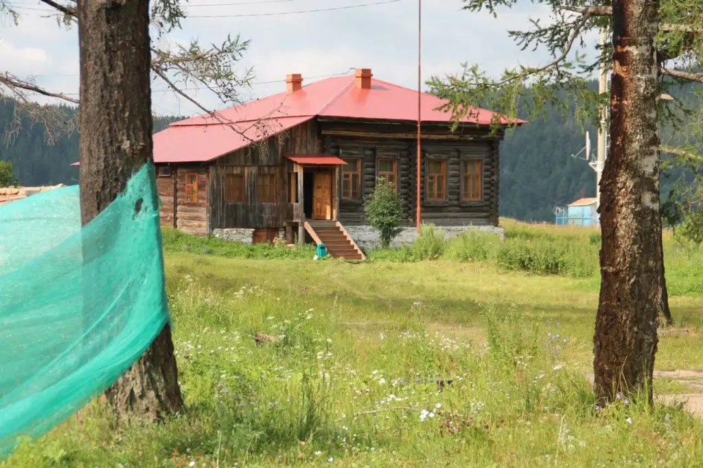 Кага: Tengri Tourist Base Guest House
