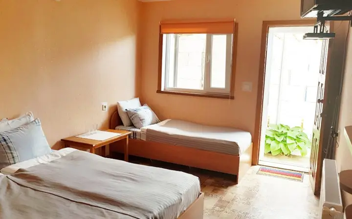 Николаевка: Tri Flaga Guest House