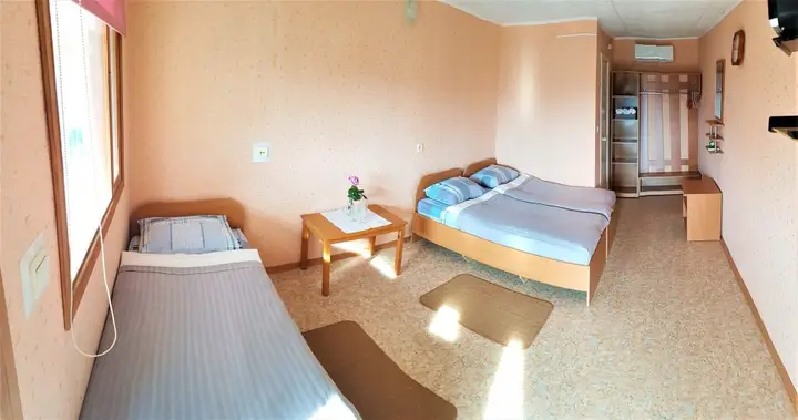 Николаевка: Tri Flaga Guest House