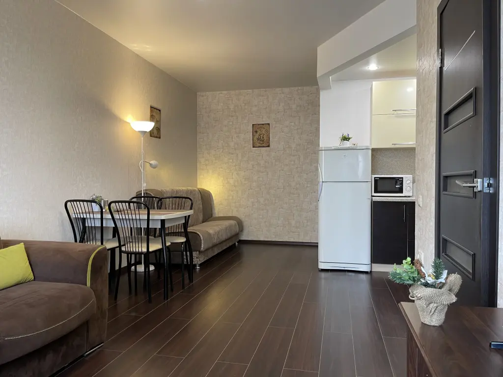Новосибирск: Two Bags Hotel Na 1905 Goda Apartments