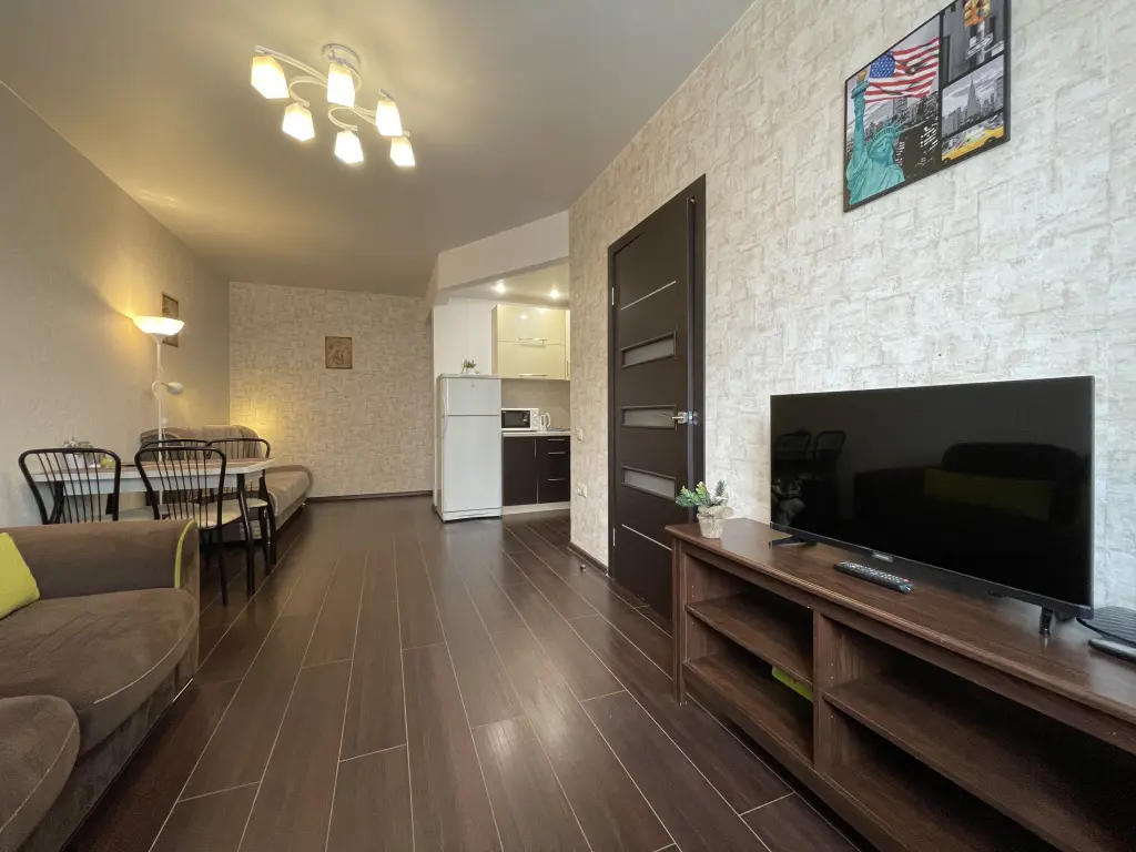 Новосибирск: Two Bags Hotel Na 1905 Goda Apartments