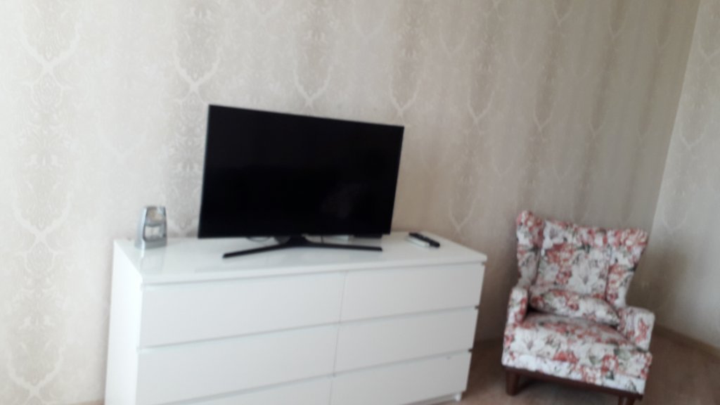carousel image 4