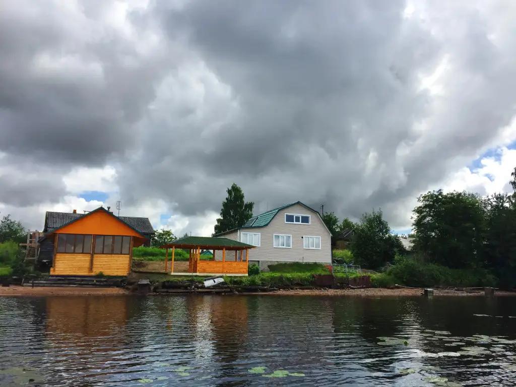 Свирьстрой: Частный дом Чайка