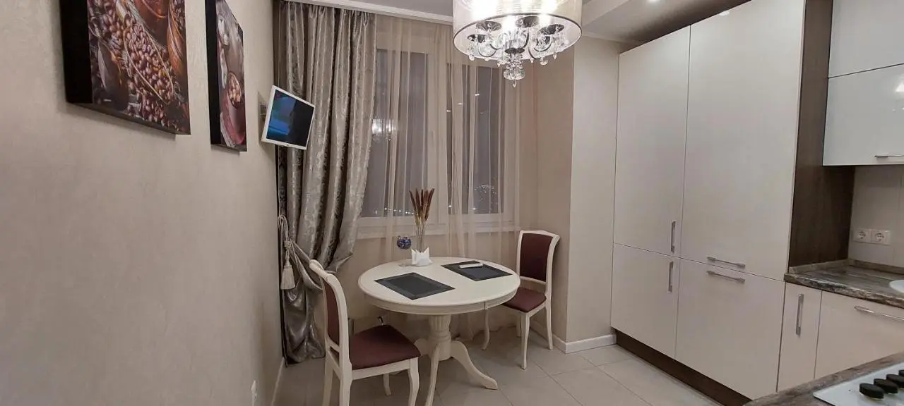 Калининград: Astro apartment on Gorkogo