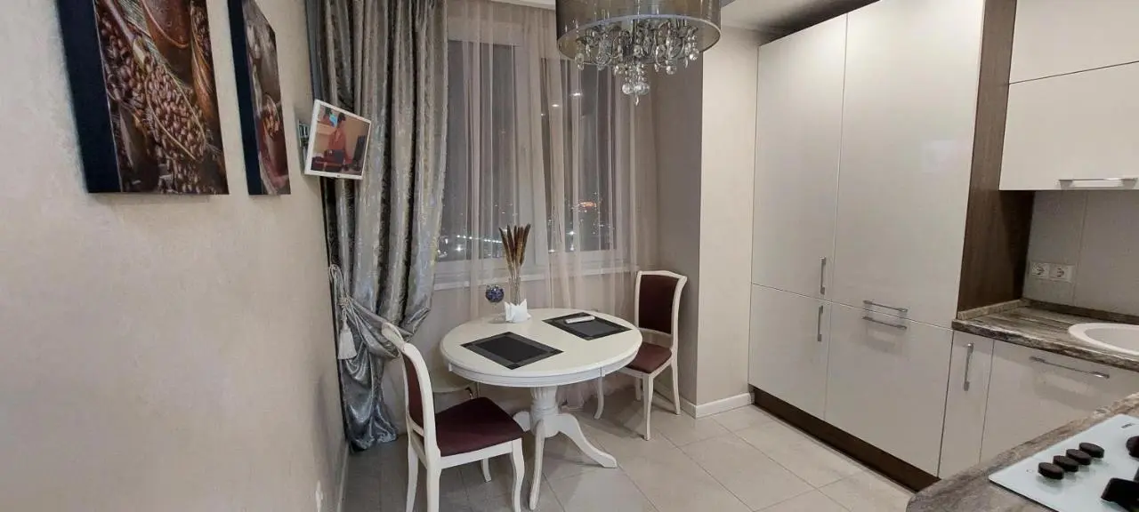 Калининград: Astro apartment on Gorkogo