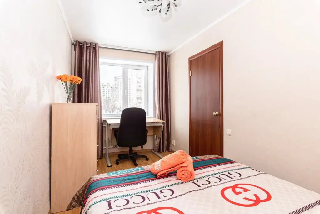 Казань: V Tsentre Kazani Zaslonova 6 Apartments
