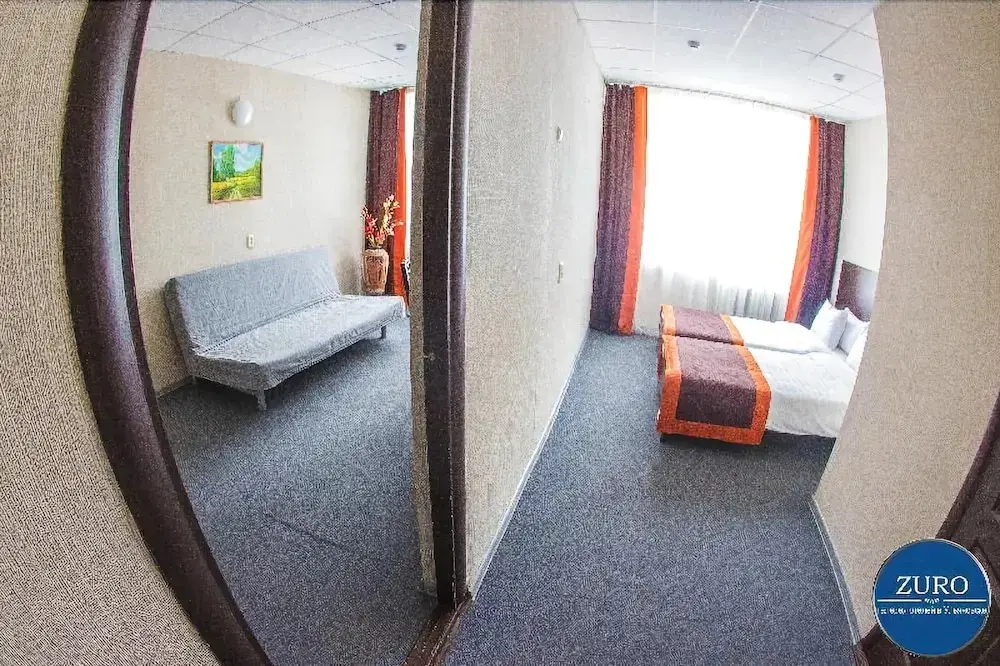 Ульяновск: Viktoria - Zuro Hotel
