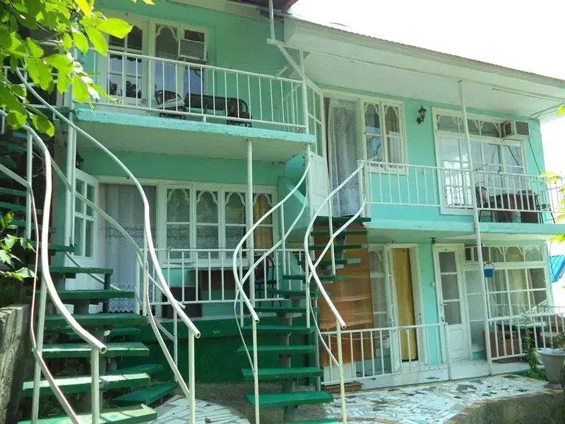 Viktoriya Guest House — фото 1