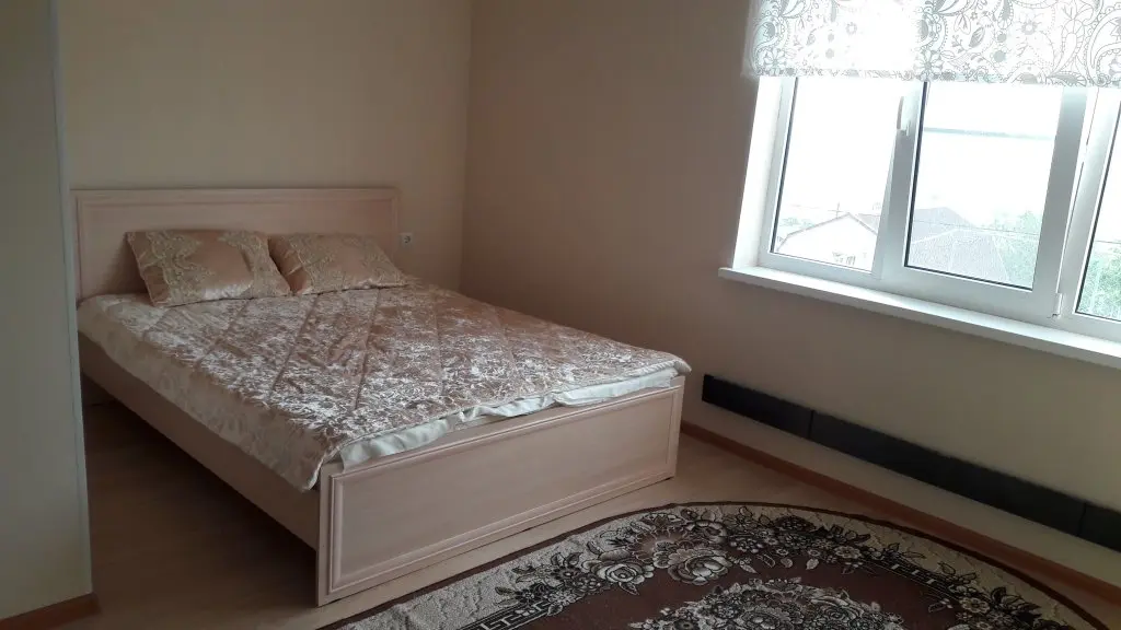Куток: Village Guest House
