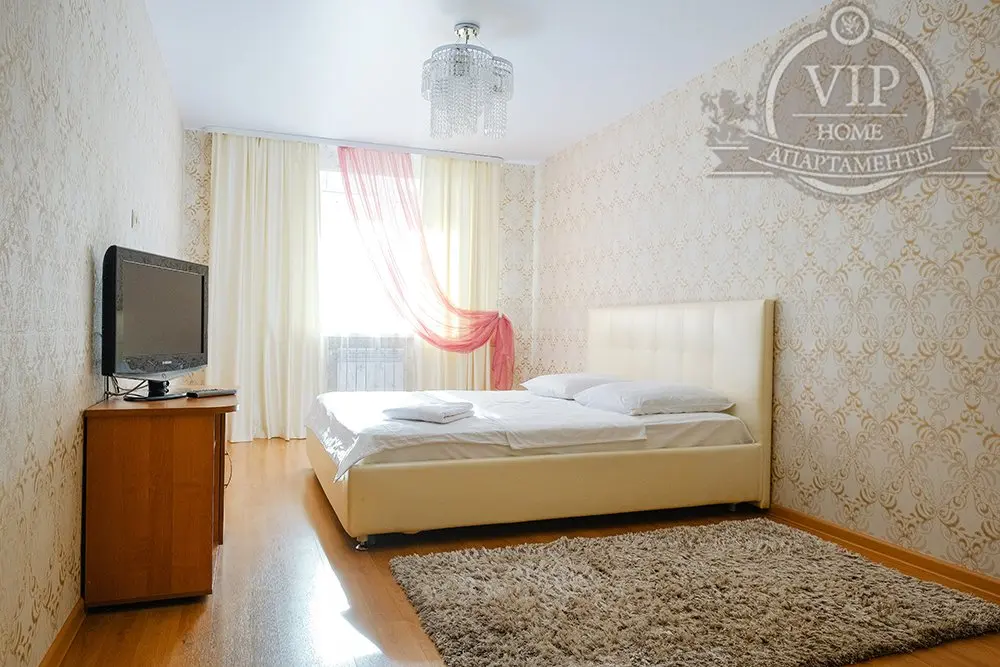 Томск: Апартаменты Viphome на Матросова 3