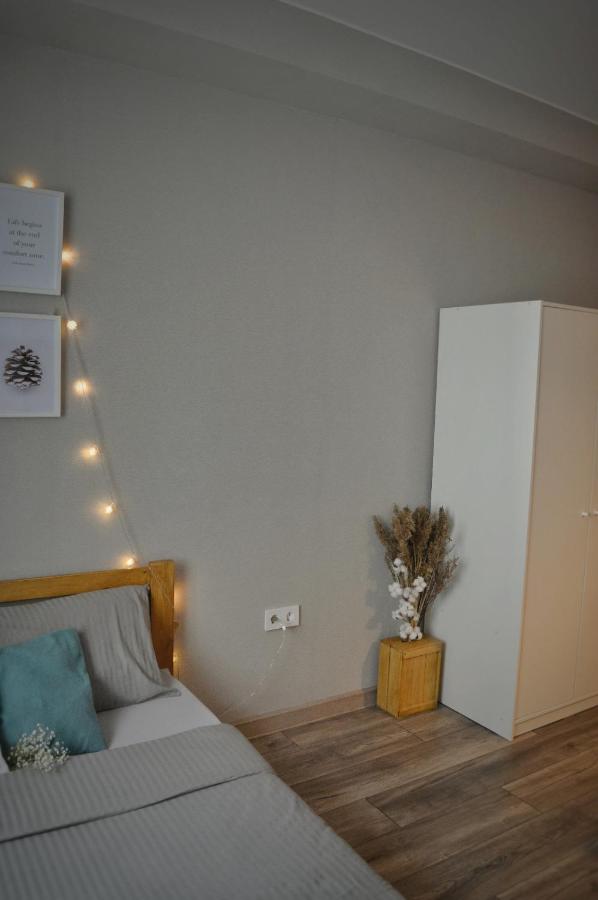 Северодвинск: ROOMS АПАРТАМЕНТЫ