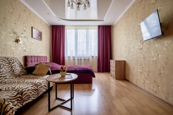 Екатеринбург: Апартаменты Юлиуса Фучика 5