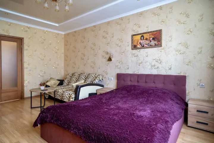 Екатеринбург: Апартаменты Юлиуса Фучика 5