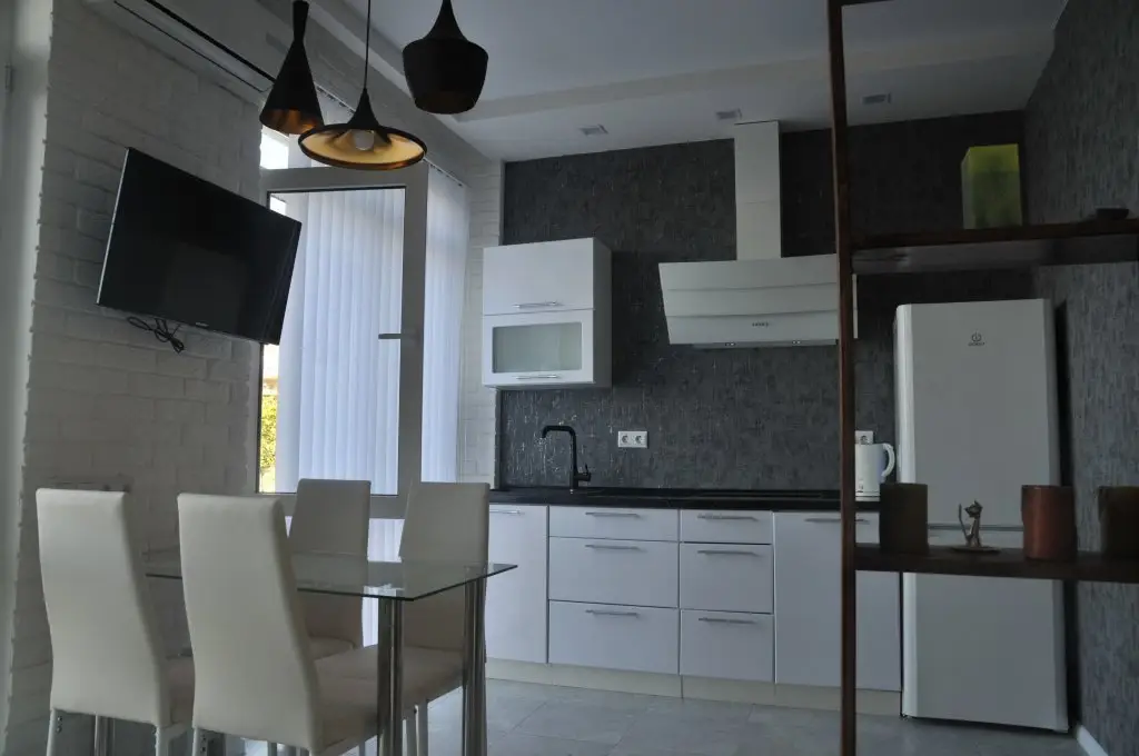 Сочи: Yuliya Apartments