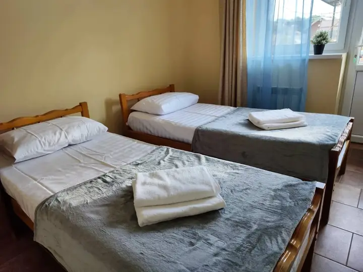 Сочи: Yuzhny Dvorik Guest House