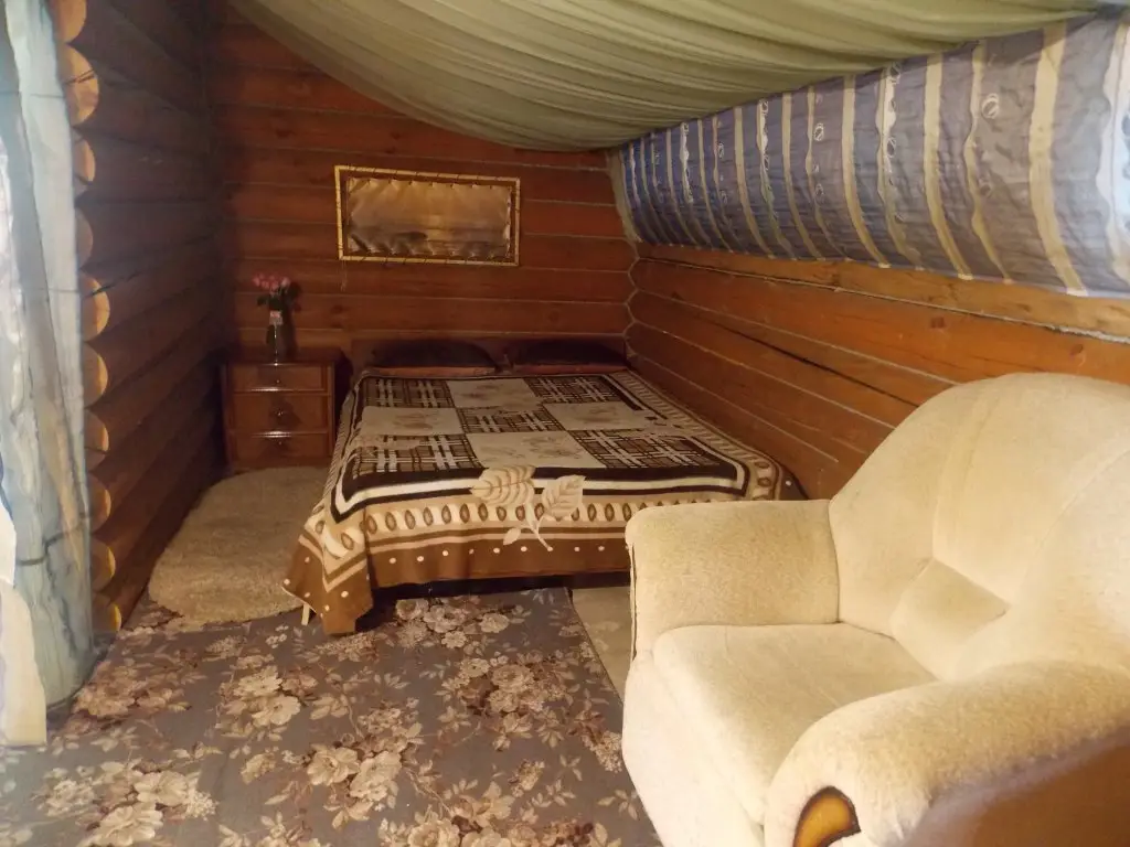 Пермь: Za Kamoj Guest house	