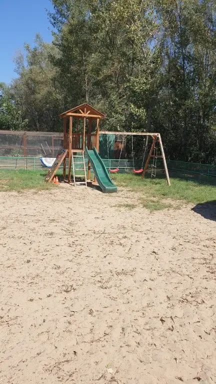 Астрахань: База Отдыха ЗАИМКА