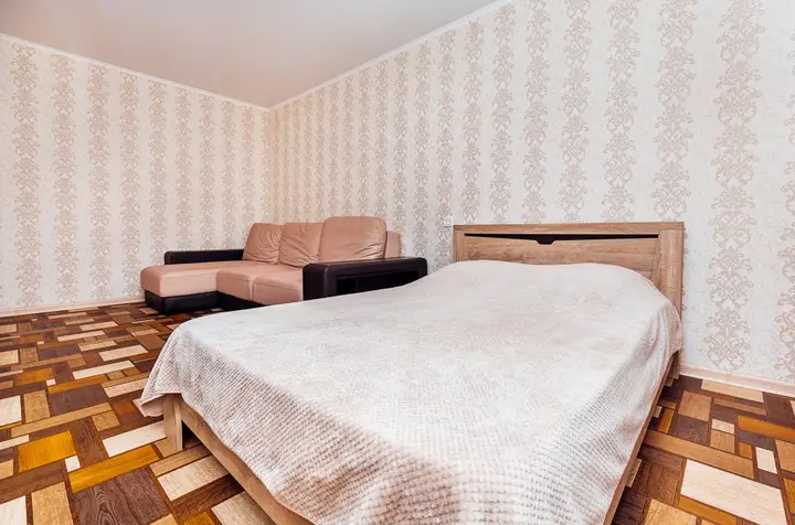 Старый Оскол: Квартира в Микрорайоне Северный