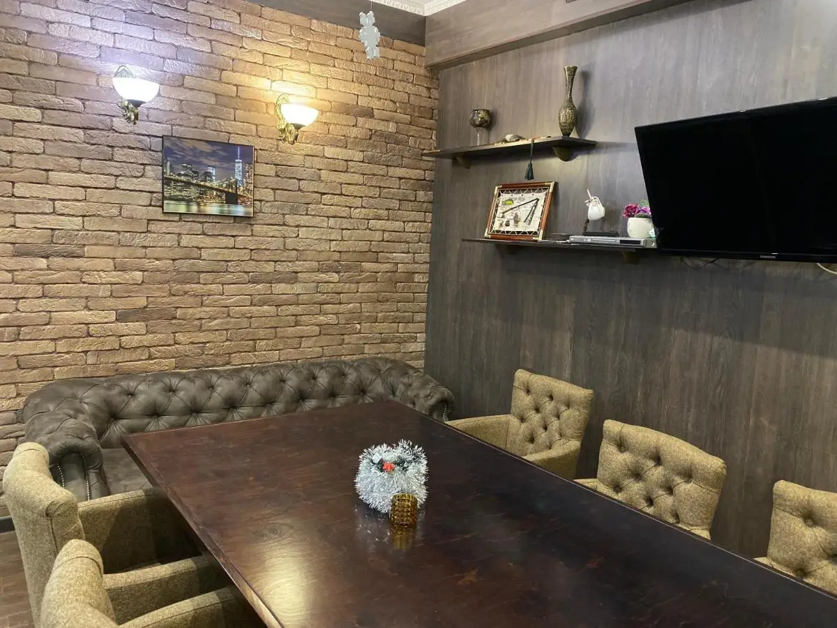 Астрахань: Hotel Evropa