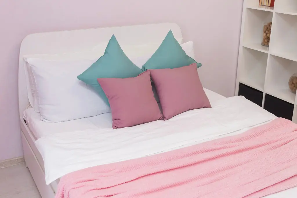 Петрозаводск: Квартира Уютная Студия Rose в PtzHome