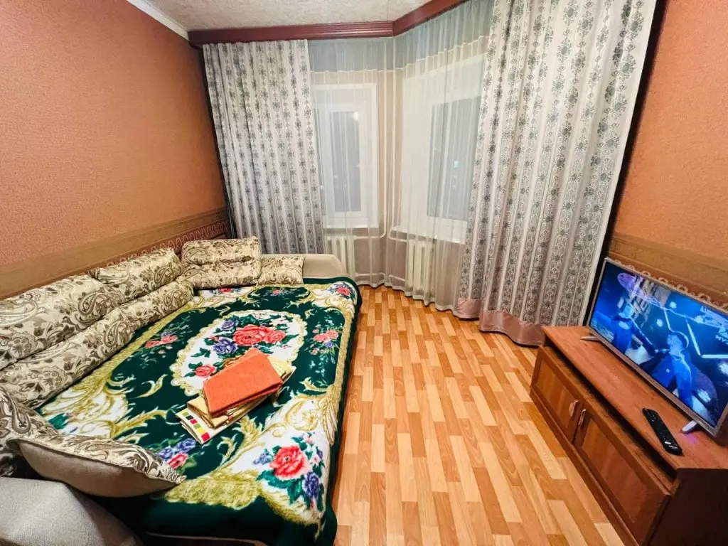 Надым: Апартаменты Зверева 38