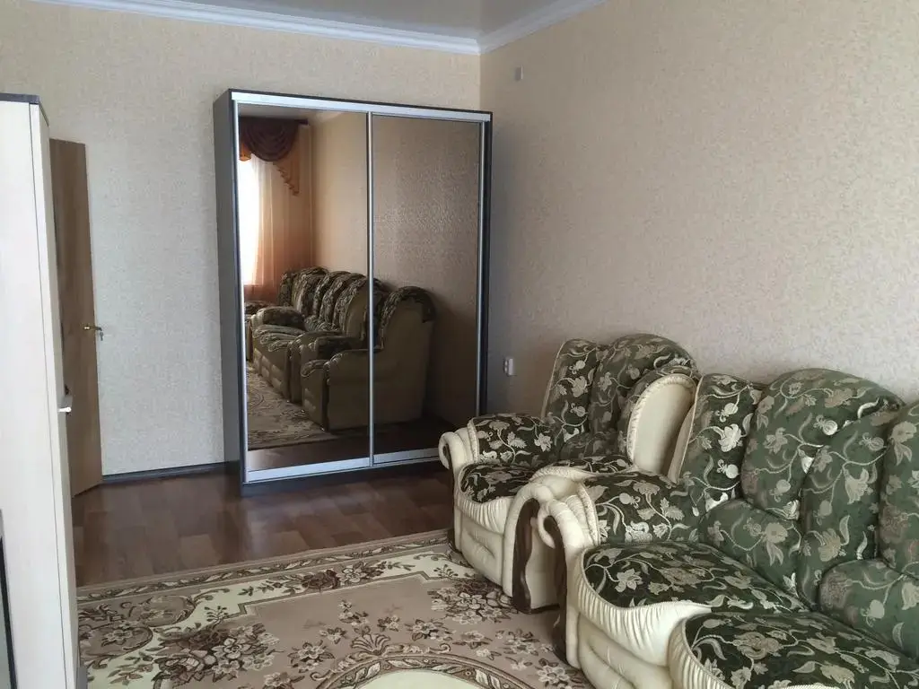 Салехард: Apartments On Chuprova 10