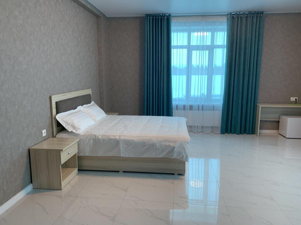 carousel image 1