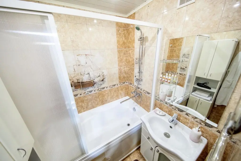 Новый Уренгой: Apartment Four Seasons md. Mirny 6/1