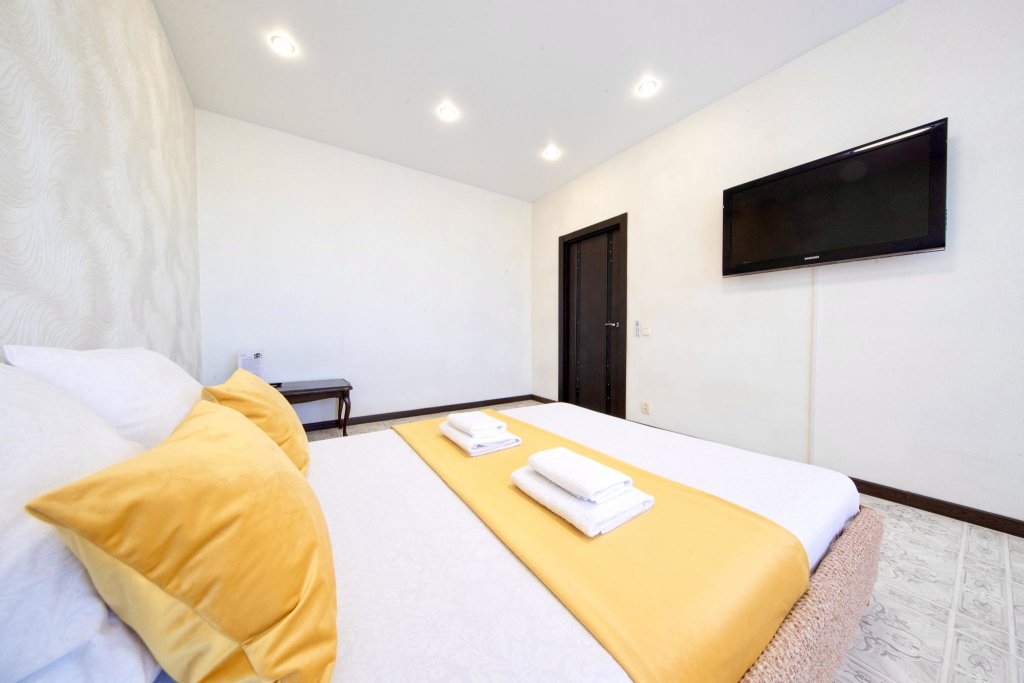 Новый Уренгой: Apartment Four Seasons md. Mirny 6/3