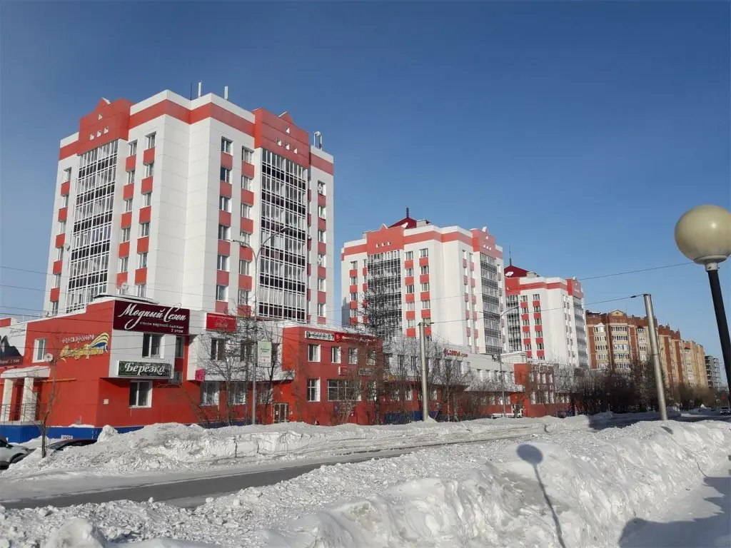 Салехард: Илне на Республики 75