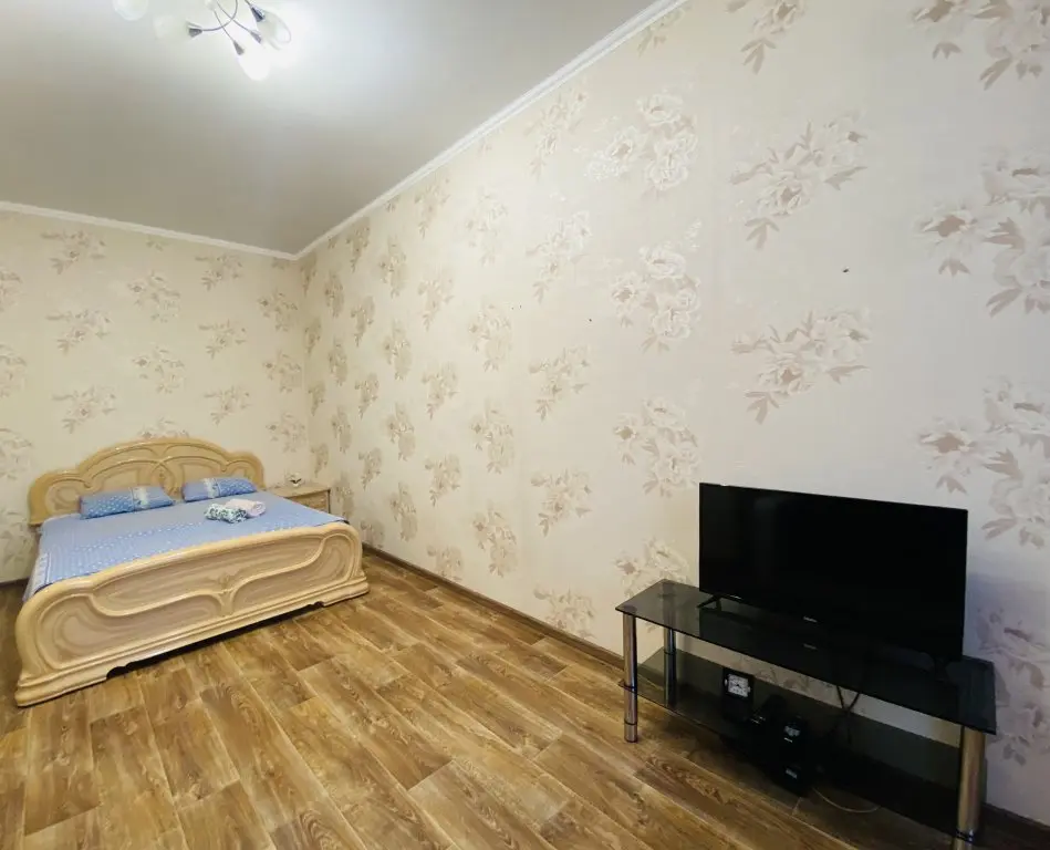 Ноябрьск: Apartment North Kosmonavtov Street 21