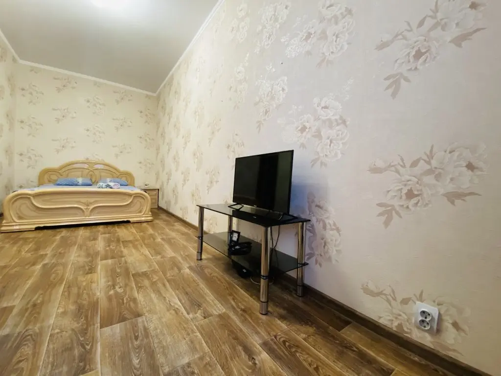 Ноябрьск: Apartment North Kosmonavtov Street 21