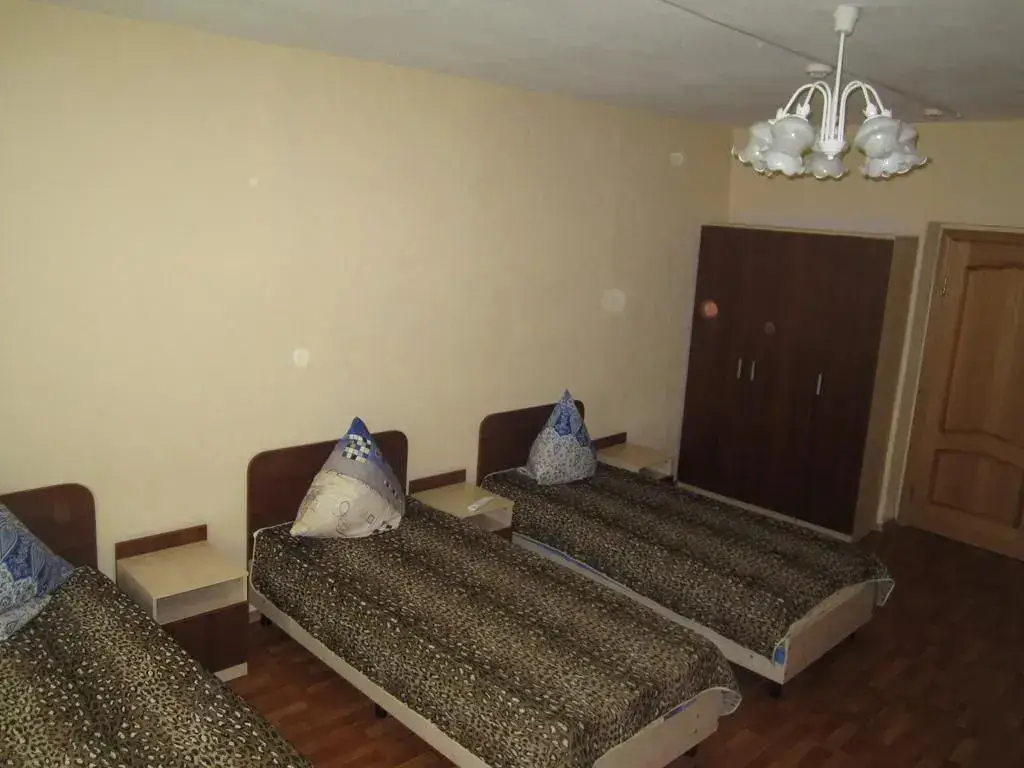 Надым: Polyarnaya Hotel