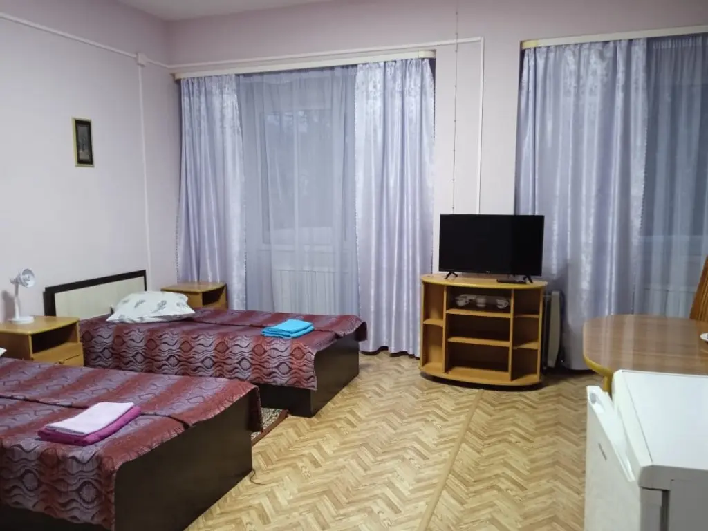 Ноябрьск: Отель Цезарь