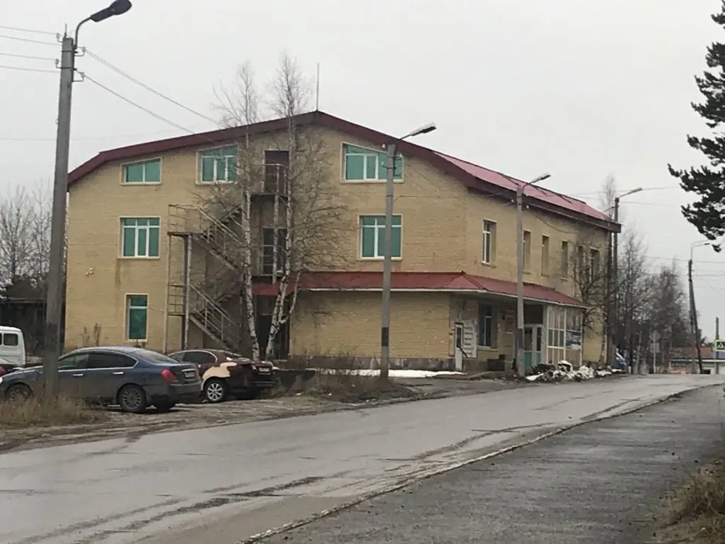 Ноябрьск: White Bear