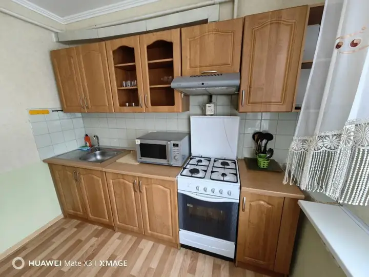 Новый Уренгой: Apartments Live Here, district Vostochnyj, bld. 2/4