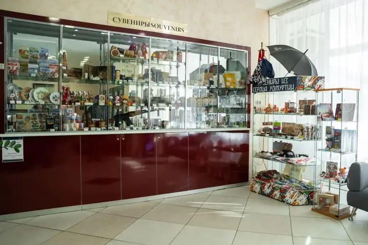 Ижевск: Гостиница АМАКС Центральная