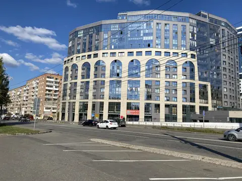 Четыре угла на Максима Горького 150 — фото 1